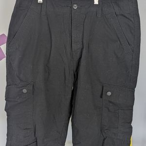 Men's cargo shorts